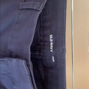 COPY - Old navy pixie chino ankle length, size 2